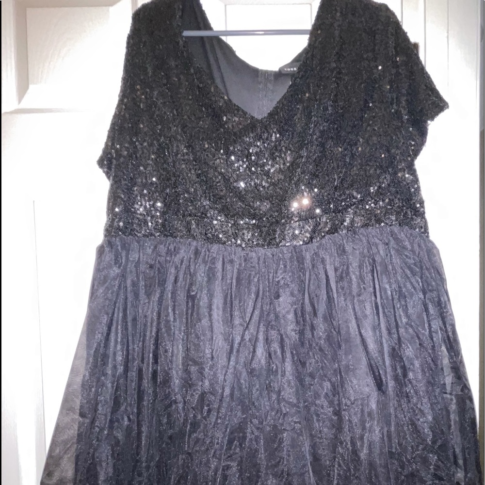 Beautiful black dress